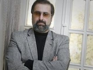 احمدی نژادی ها منکر بقایی شدند / داوری: بقایی مدتهاست دفتر احمدی نژاد نمی آید