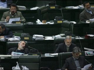 واریز ۱۵ میلیاردتومان به حساب نمایندگان مجلس