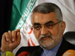 بروجردی: در حال حاضر مذاکرات در شرایط پنجاه‌ - پنجاه قرار دارد