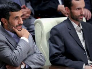 وکیل حمید بقایی: موکلم 'به اتهام اختلاس ۳۰۰ میلیون تومانی' بازداشت شده