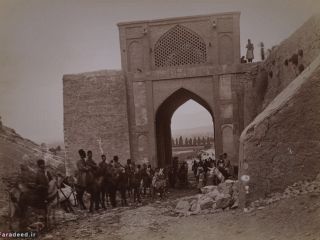 «دروازه قرآن» پیش از تخریب در عصر رضاشاه