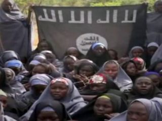 دختران اسیر نیجریه ای 'مجبور شده‌اند برای بوکوحرام بجنگند'