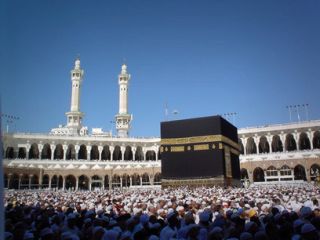 پیشنهاد ایران برای تامین فرش های مسجدالحرام / عربستان: قبول نمی کنیم؛ تهران انگیزه سیاسی - دینی دارد!