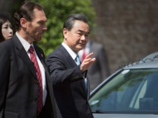 وزیر خارجه چین: احتمالا تا سه‌شنبه با ایران به توافق هسته‌‎ای می‌رسیم