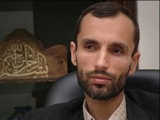 بقایی برای خانواده‌اش ویزا گرفته بود