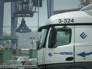 ده‌ها مهاجر در فرانسه تلاش کرده‌اند وارد تونل مانش شوند