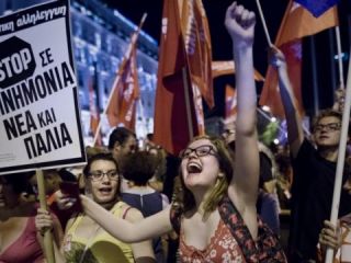 اکثریت یونانی‌ها به شروط اعتباردهندگان بین‌المللی «نه» گفتند