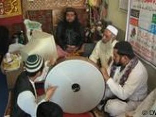 بازار داغ جن‌گیری و دعانویسی در پاکستان.