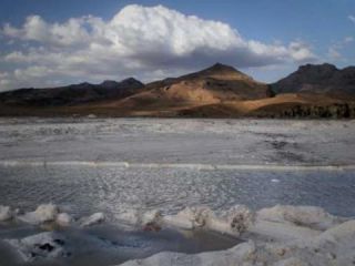 دریاچه بختگان در استان فارس «کاملا خشک شد»