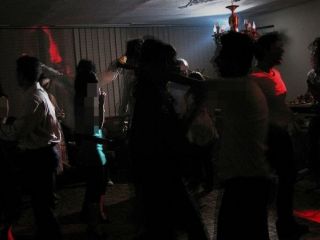 بازداشت ۵۰ دختر و پسر جوان در یک پارتی در حومه دزفول