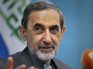 ولایتی: آمریکا می خواهد در مورد سوریه و یمن با ایران وارد مذاکره شود