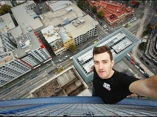 عکاس عنکبوتی به جرم دزدی دستگیر شد