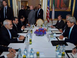 روایتی از درگیری عراقچی و کری: پرتاب خودکار به یکدیگر!