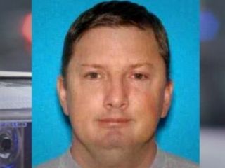 زن روسپی یک 'قاتل زنجیره ای' را در جریان درگیری کشت