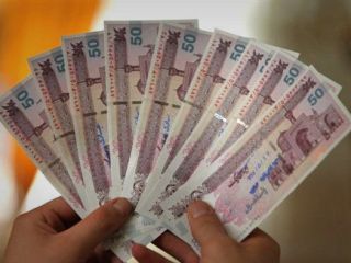 لیست درآمد مشاغل مختلف در ایران/ فوتبالیست ۳ میلیارد تومان،نصاب ماهواره ۲۰۰ میلیون تومان!