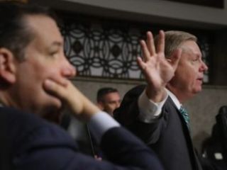 مجله تایم: صدای طبل جنگ آمریکا با ایران بلندتر می شود