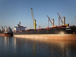 آمار چهارماهه گمرک ایران: کاهش چشمگیر واردات