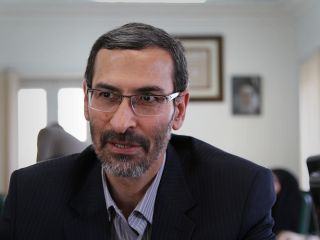 معلق‌شدن ۲نفر از عاملان‌انتشار اسامی بورسیه‌ها