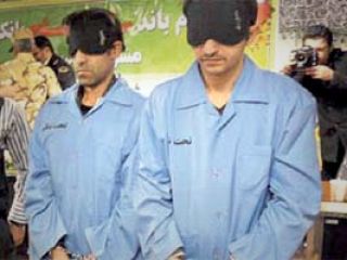 حکم قطع دست وپای سارق مسلح بانک های مشهد اجراشد