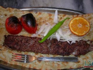 معاون رییس جمهور: کباب بناب رستوران‌های دنیا را تسخیر می‌کند