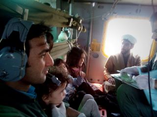 مرد روحانی ٤ دختر بچه را از مرگ نجات داد