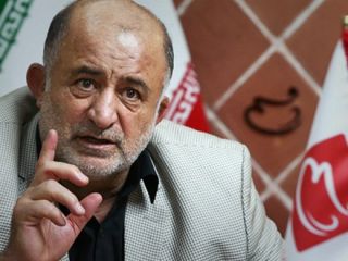 نماینده ارومیه: احمدی نژاد بالاخره باید جواب تخلفاتش را بدهد