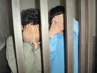 توطئه مرگبار دایی و خواهرزاده برای سرقت طلای دختر جوان