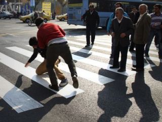 کتک کاری خیابانی دو پزشک , به کلانتری ختم شد