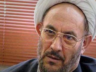 «ناخشنودی مسئولان ارشد کشور» از تخریب نمازخانه اهل سنت