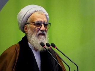 امام جمعه موقت تهران: توافق به معنای آشتی با امریکا نیست / مگر می‌شود با آمریکا کنار آمد؟