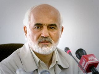 احمدتوکلی: اگر احمدی نژاد بازخواست شود، هوس نمی کند بازگردد