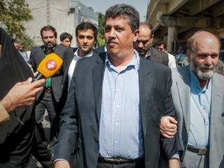 مهدی هاشمی ارسال توئیت با موضوع فساد فرزند خامنه‌ای را تکذیب کرد