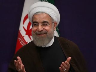 روحانی: اقتصاد دست دولت غیر مسلح و دولت مسلح باشد فایده ندارد