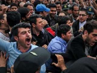 نظرسنجی سالانه گالوپ: ایرانی‌ها و عراقی‌ها عصبانی‌ترین مردم جهان هستند