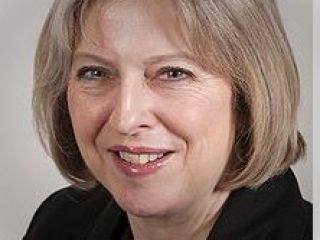 وزیر کشور بریتانیا: بحران مهاجران نتیجه سیاست بدون مرز اتحادیه اروپاست