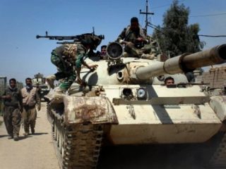 فرمانده پیشمرگه کرد عراق: برای مقابله با داعش به سلاح بیشتری نیاز داریم