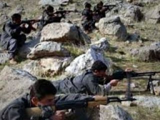 زمینه‌های بالاگرفتن درگیری سپاه و پژاک در غرب ایران.