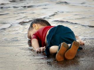 تصویر کودک ۳ ساله سوریه ای جهان را تکان داد