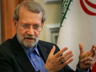 اشاره علی لاریجانی به 'امکان' تبادل زندانیان ایران و آمریکا