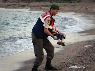 گفتگو با سربازی که جسد آیلان را از ساحل گرفت