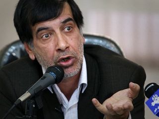 محمدرضا باهنر: احمدی نژاد می خواهد چشمم را درآورد