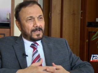 مشاور پادشاه عربستان: ایران پای خود را از گلیمش درازتر کرده