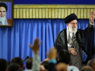 خامنه‌ای: سال ۸۸، در مقابل باطل کردن انتخابات ایستادیم