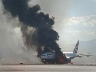 هواپیمای بریتیش ایرویز در فرودگاه لاس‌وگاس آتش گرفت