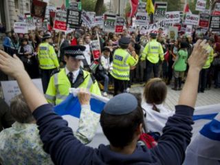 نتانیاهو: خامنه‌ای جای کوچکترین توهمی برای حامیان توافق نمی‌گذارد