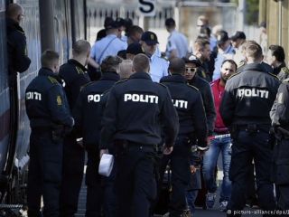 مسیر راه‌آهن دانمارک-آلمان به خاطر پناهجویان مسدود شد.