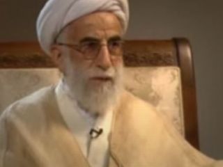 سوتی جنتی در توضیح راز طول عمر خود! - ویدیو