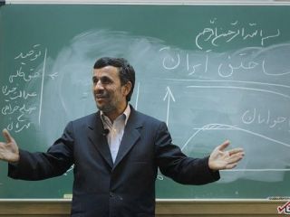 الهام: احمدی نژاد «فعلا» برنامه ای برای انتخابات ندارد / جوانفکر: «دکتر» احساس تکلیف کند، می آید