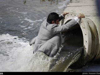 اعتراض عجیب عضو شورای شهر بندرعباس - عکس