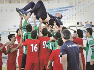 بحرین بار دیگر ۶ تایی شد : آفرین به تیم‌ملی نوجوانان، آفرین به حمید علیدوستی